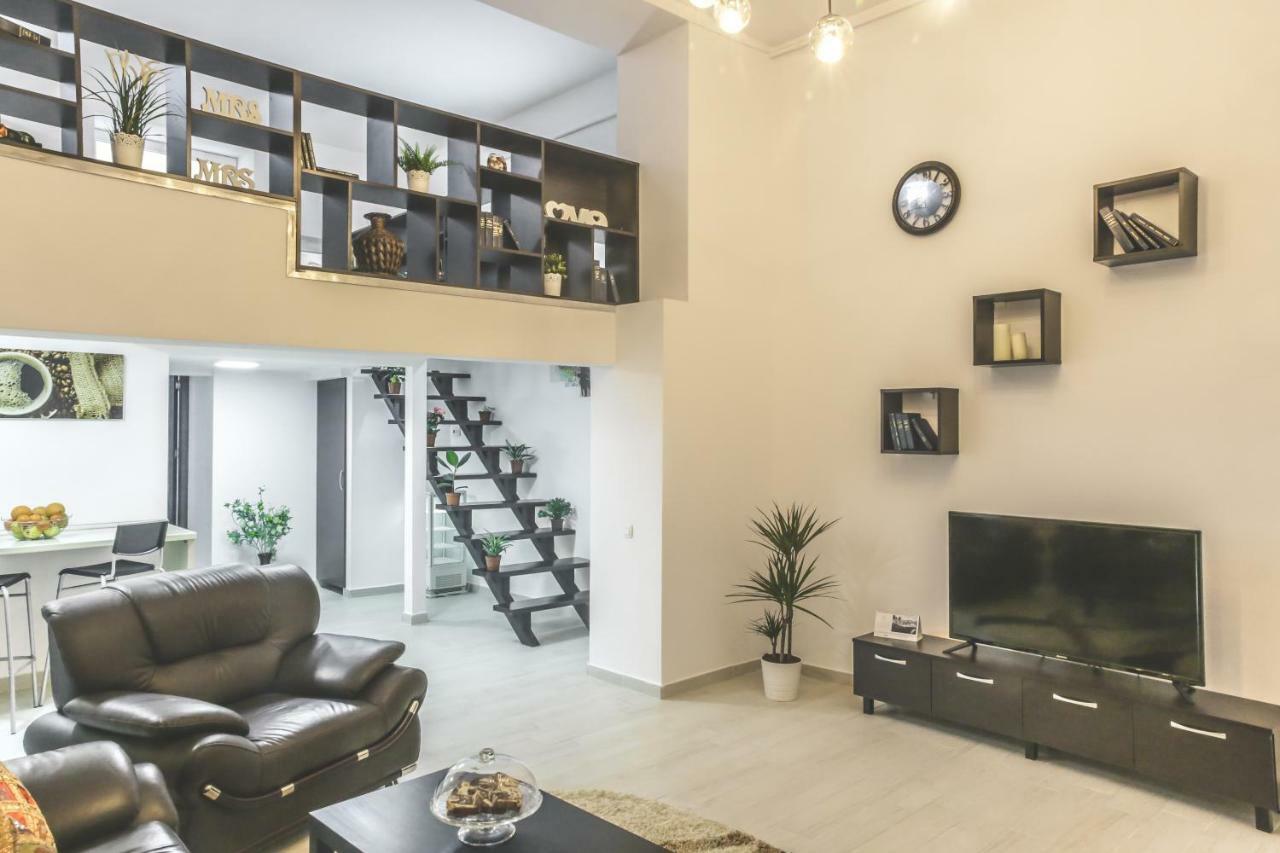 Victoria Duplex Apartament Apartment Bucharest Exterior photo